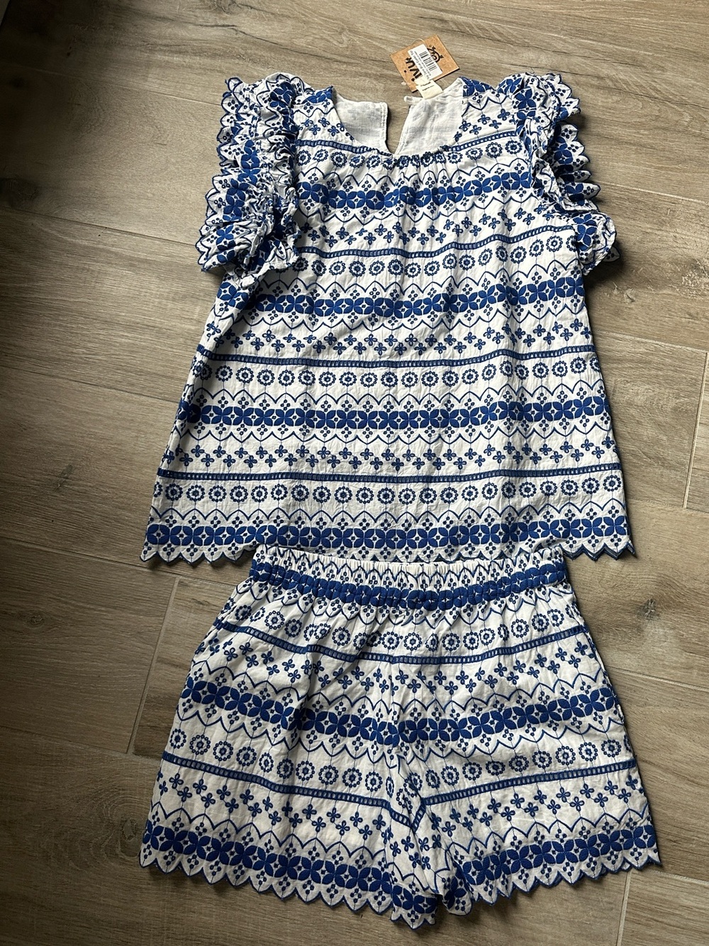 ivy jane White and Blue Embroidered Scallop-Hem Shorts